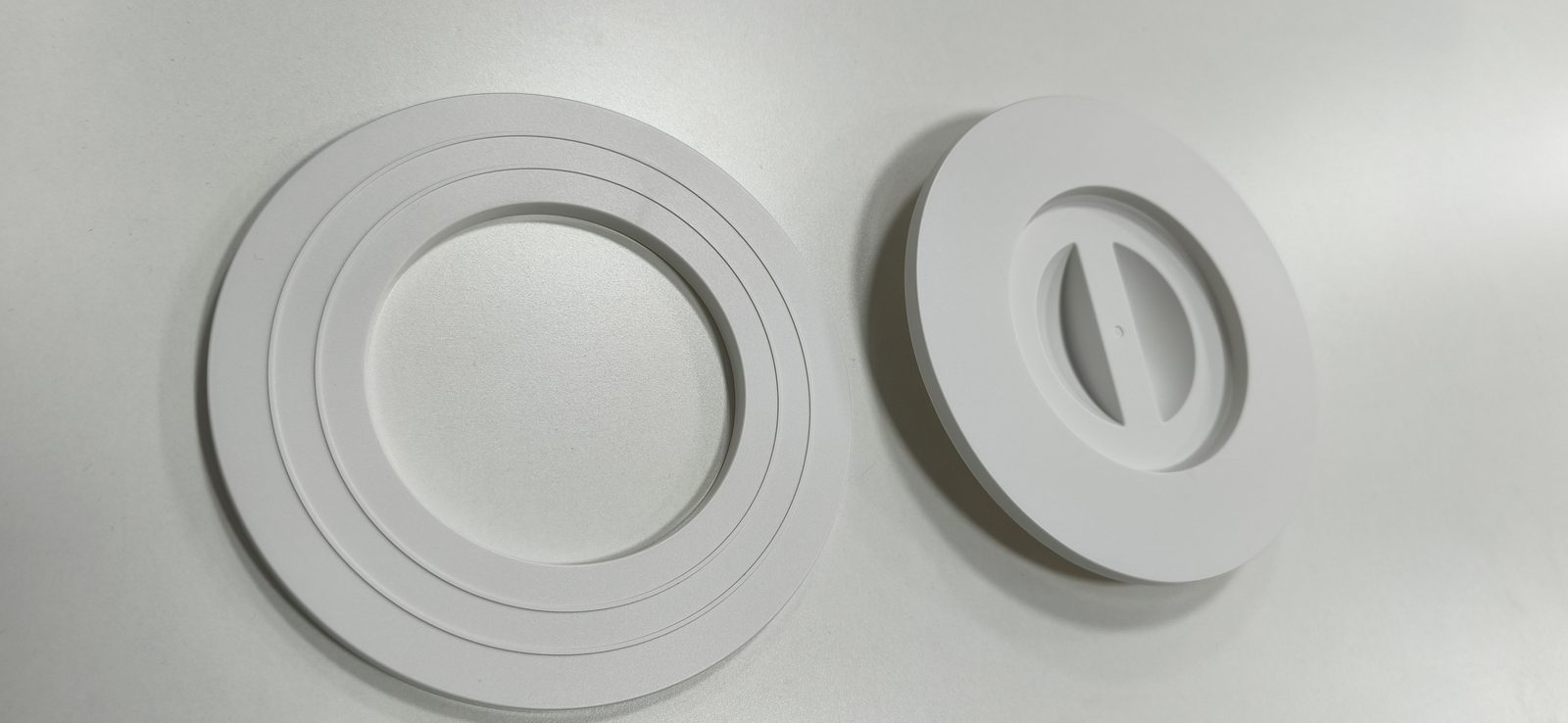 Air purifier filter end cap, front view