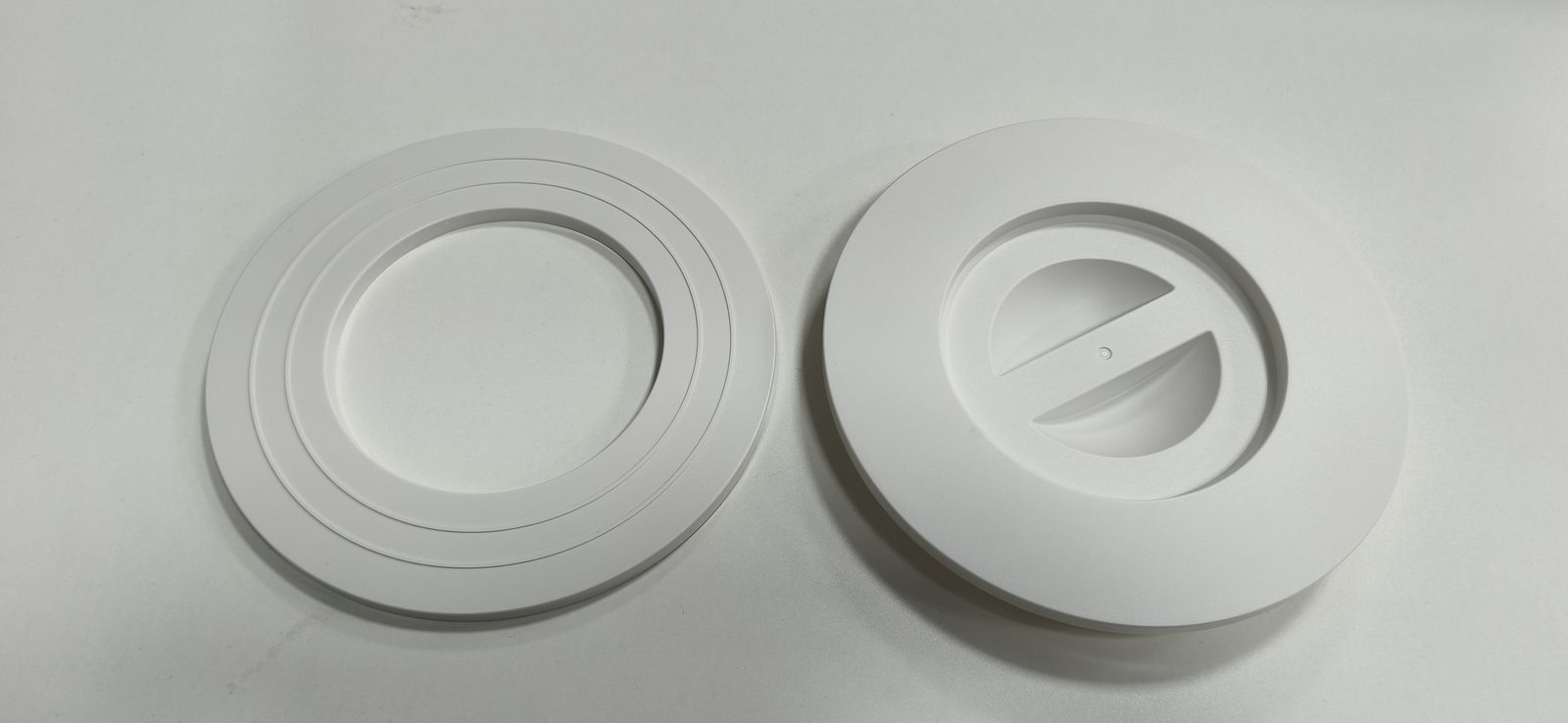 Air purifier filter end cap, 45 degree view
