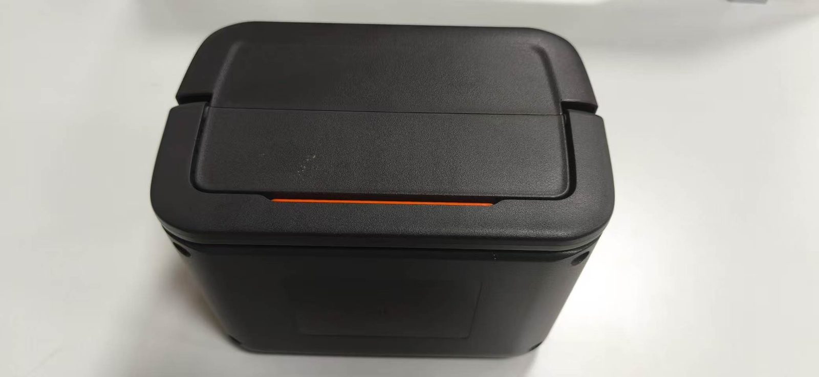 Energy storage housing, 45 degree view